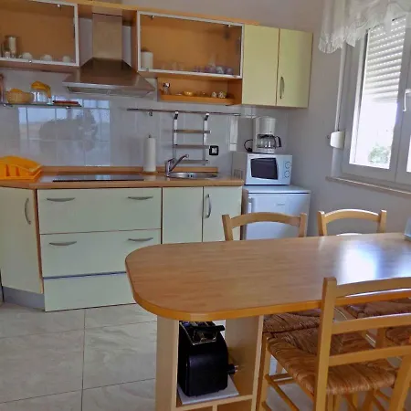 In Medulin/istrien 11105 Appartement